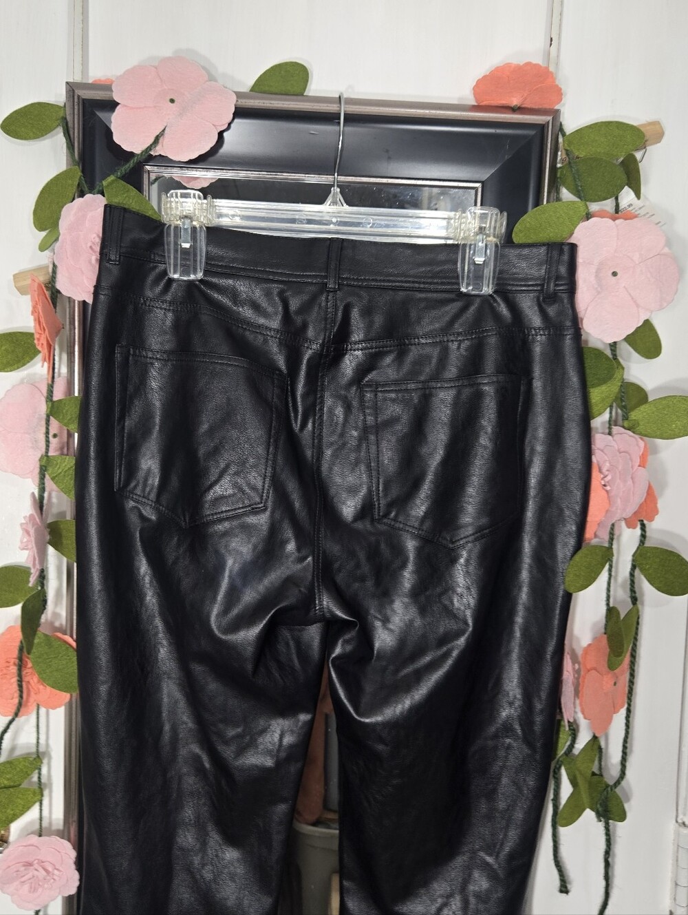 PAIGE Stella Faux Leather Pants Sz 30 Cropped - Picture 6 of 13